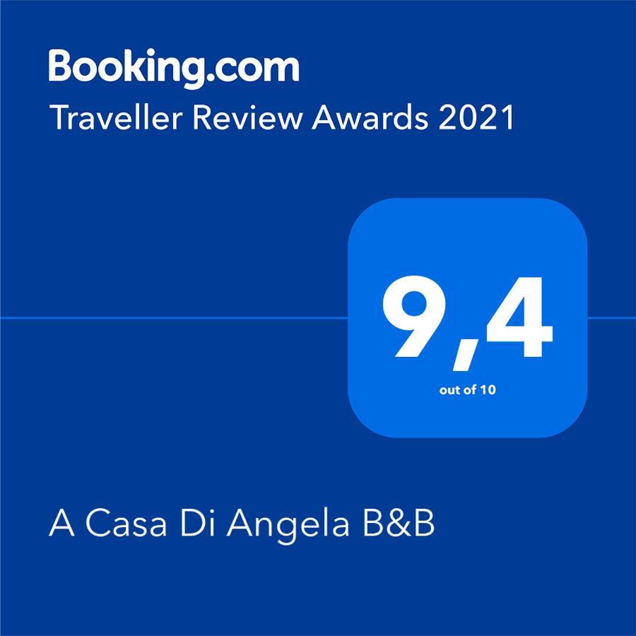A Casa Di Angela B&B คาร์บอเนีย ภายนอก รูปภาพ