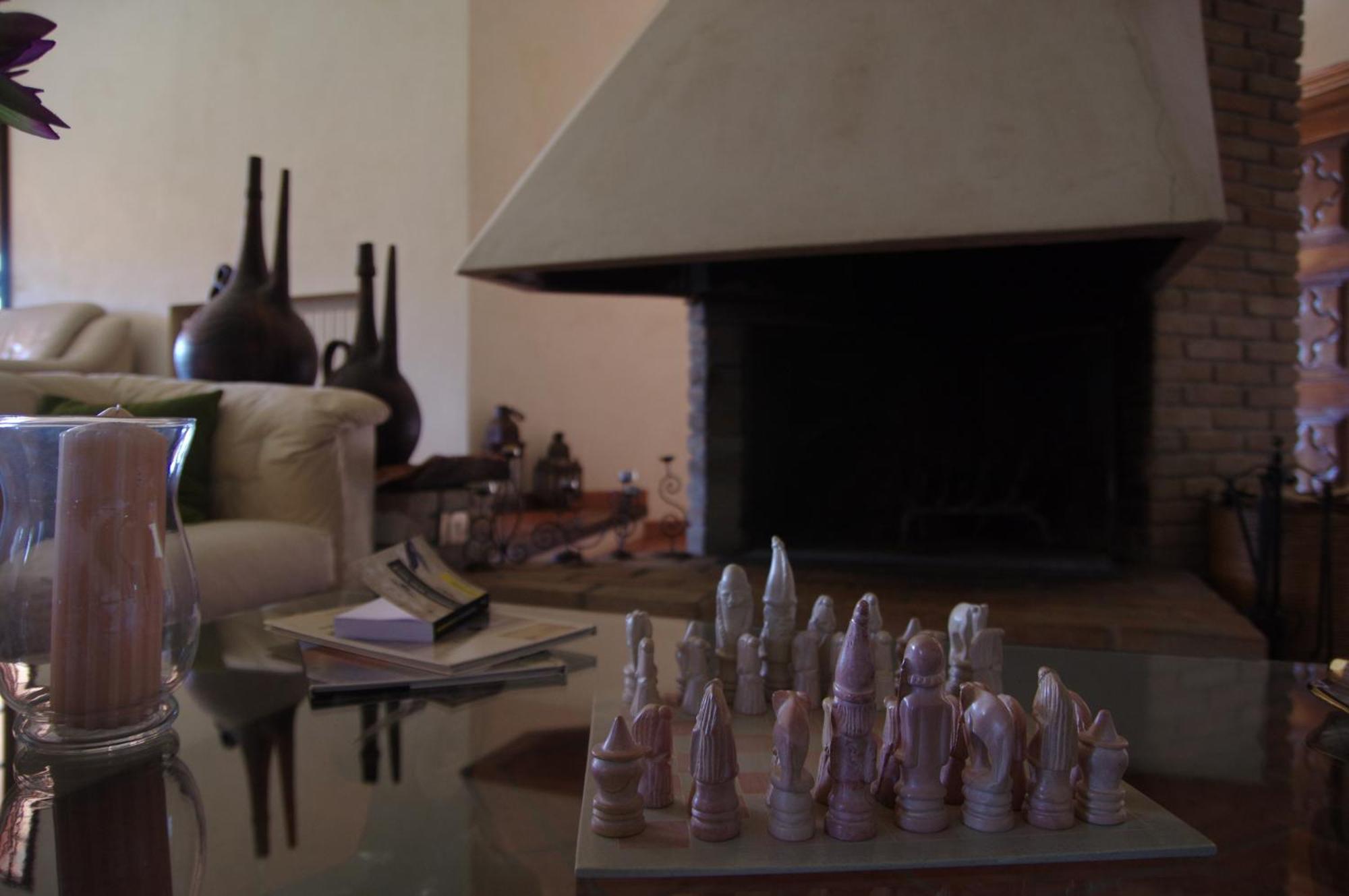 A Casa Di Angela B&B คาร์บอเนีย ภายนอก รูปภาพ