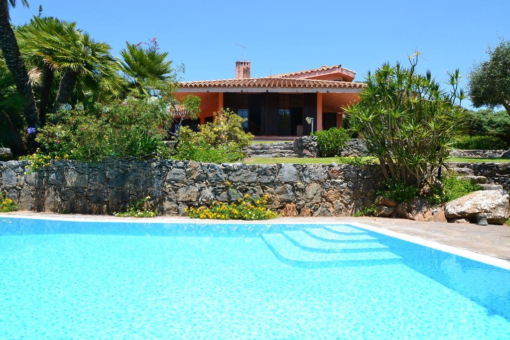 A Casa Di Angela B&B คาร์บอเนีย ภายนอก รูปภาพ