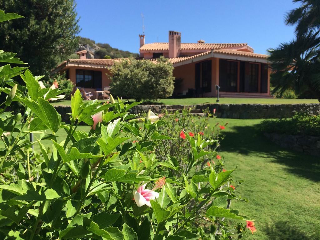A Casa Di Angela B&B คาร์บอเนีย ภายนอก รูปภาพ